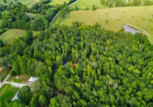 Photo 4 of Land for sale at 304 Hardy Btm Rd, Huntsville, TX 77340 | MLS# 93879581 | Listing updated on 2026-09-17