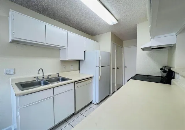 Photo 4 of Condo for sale at 12660 Ashford Point Dr #410, Houston, TX 77082 | MLS# 21912815 | Listing updated on 2026-09-04