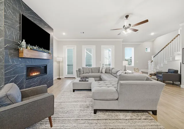 Photo 3 of Single family home for sale at 2004 Windsor Meadow Tr, Houston, TX 77051 | MLS# 36727683 | Listing updated on 2026-09-15
