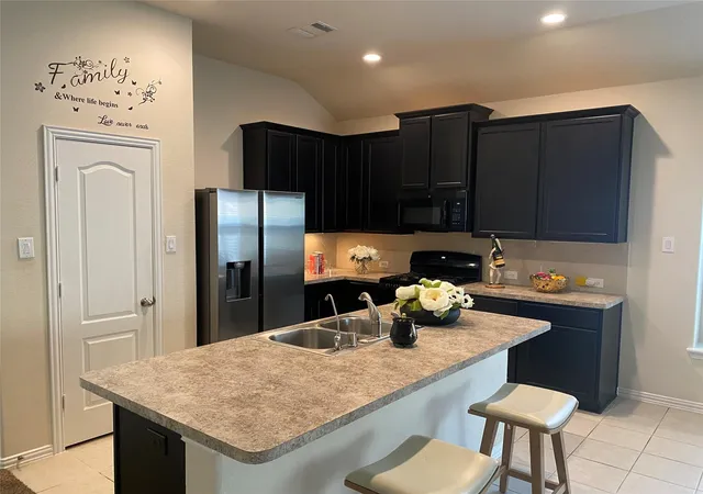 Photo 2 of Single family home for sale at 22810 Highland Blf Ln, Spring, TX 77373 | MLS# 80080200 | Listing updated on 2026-09-19