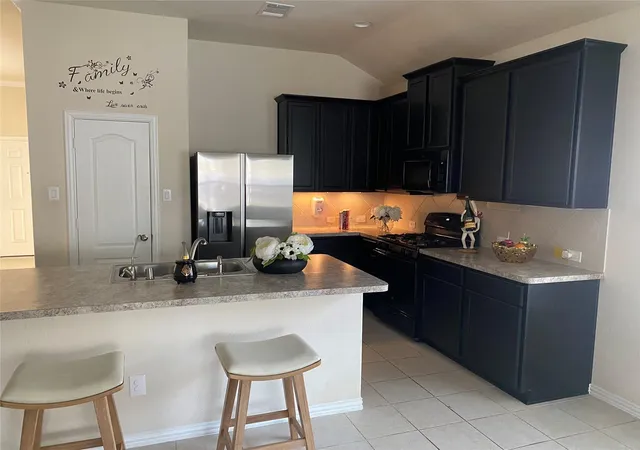 Photo 4 of Single family home for sale at 22810 Highland Blf Ln, Spring, TX 77373 | MLS# 80080200 | Listing updated on 2026-09-19