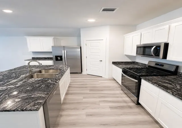 Photo 4 of Single family home for sale at 9521 Chelsea St, Texas City, TX 77591 | MLS# 23219374 | Listing updated on 2026-09-03