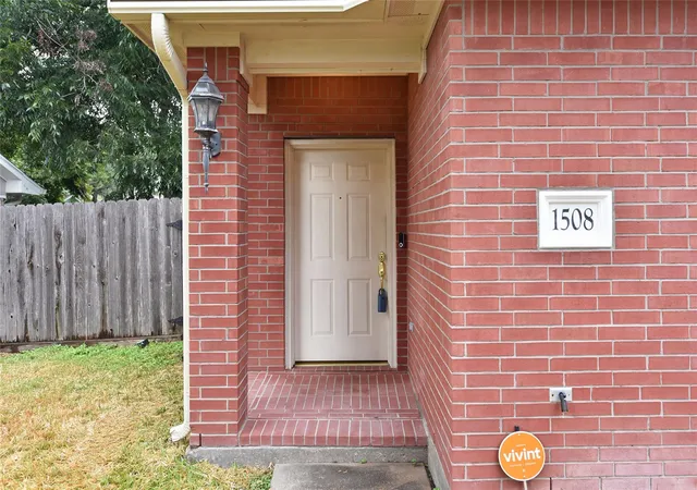 Photo 3 of Single family home for sale at 1508 Chestnut Ln, Richmond, TX 77469 | MLS# 48040495 | Listing updated on 2026-09-05