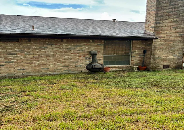 Photo 3 of Sale Pending at 22707 Elsinore Dr, Katy, TX 77450 | MLS# 48687048 | Listing updated on 2026-09-06