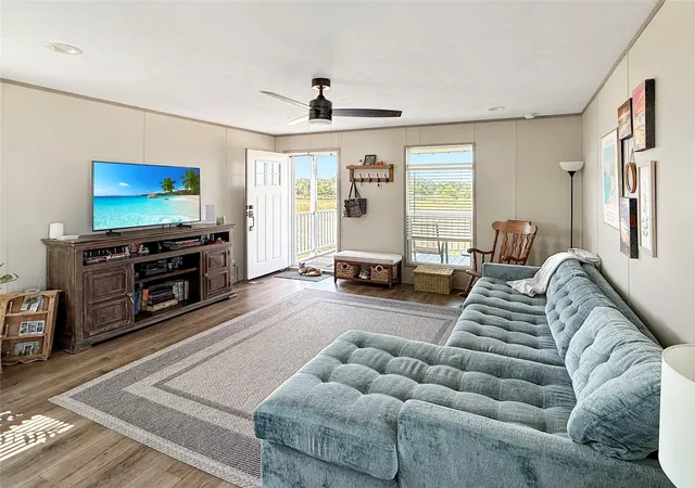 Photo 2 of Sale Pending at 2381 W Us Hwy 90, Flatonia, TX 78941 | MLS# 90327409 | Listing updated on 2026-09-23