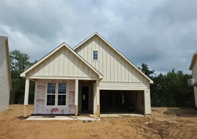 Photo 2 of Single family home for sale at 8539 Light Rail Dr, Fulshear, TX 77441 | MLS# 94650323 | Listing updated on 2026-09-27