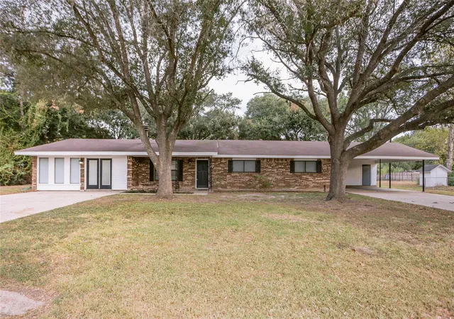 Photo 1 of Single family home for sale at 506 Rhodes Rd, Victoria, TX 77904 | MLS# 19078174 | Listing updated on 2026-09-17