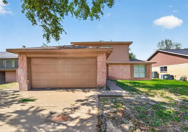 Photo 1 of Single family home for sale at 18526 Lippizaner Dr, Cypress, TX 77433 | MLS# 89200930 | Listing updated on 2026-09-06