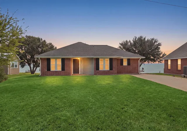 Photo 4 of Single family home for sale at 281 Fishermans Bnd Dr, Point Blank, TX 77364 | MLS# 39463515 | Listing updated on 2026-09-23