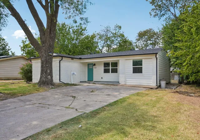 Photo 1 of Single family home for sale at 4507 Hyde Park Dr, Mesquite, TX 75150 | MLS# 96198768 | Listing updated on 2026-09-19