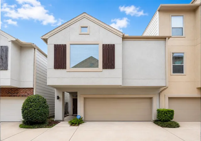 Photo 2 of Townhouse for sale at 3848 Center St, Houston, TX 77007 | MLS# 21333500 | Listing updated on 2026-09-04