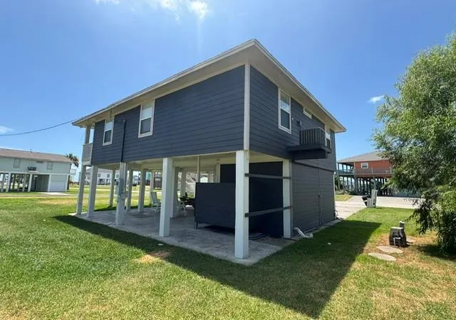 Photo 3 of Single family home for sale at 3409 Beachcomber, Port Bolivar, TX 77650 | MLS# 16042694 | Listing updated on 2026-09-05