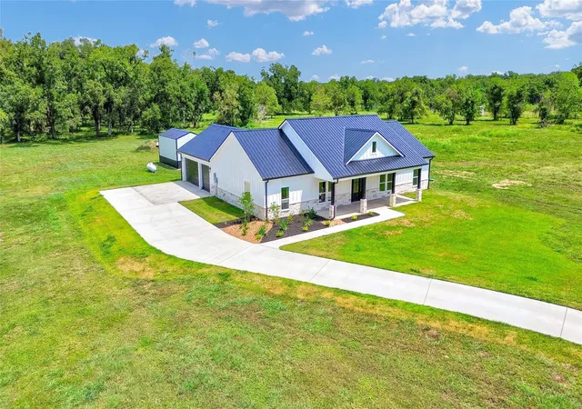 Photo 1 of Single family home for sale at 2168 Cr 36, Angleton, TX 77515 | MLS# 32950149 | Listing updated on 2026-09-05