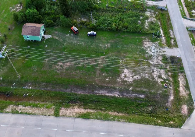 Photo 17 of Single family home for sale at 19 Road 5217, Cleveland, TX 77327 | MLS# 11195997 | Listing updated on 2026-09-11