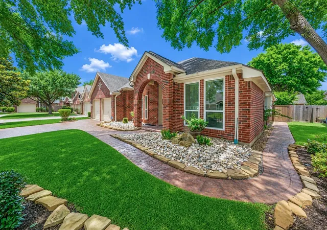 Photo 2 of Single family home for sale at 15831 Laurel Cvs, Tomball, TX 77377 | MLS# 17880141 | Listing updated on 2026-09-07