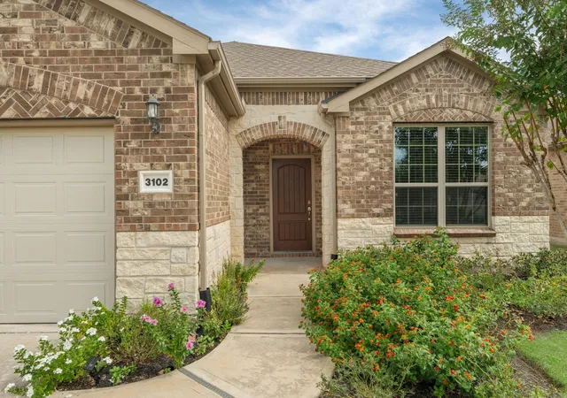 Photo 3 of Sale Pending at 3102 Capote Peak Way, Richmond, TX 77469 | MLS# 16657305 | Listing updated on 2026-10-08