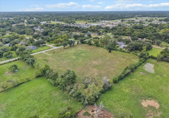 Photo 4 of Land for sale at Lot 2 Avenue S, Santa Fe, TX 77510 | MLS# 48321761 | Listing updated on 2026-09-23