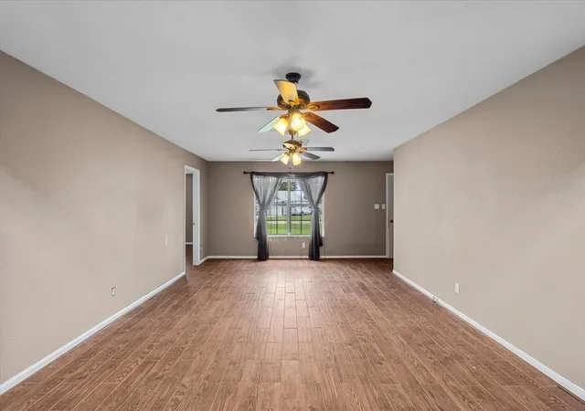 Photo 3 of Single family home for sale at 7228 Ave R, Santa Fe, TX 77510 | MLS# 49319778 | Listing updated on 2026-09-18