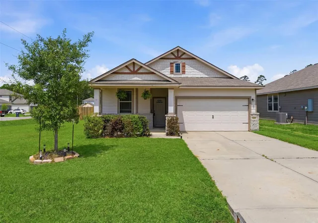 Photo 2 of Single family home for sale at 10924 Independence Rd, Cleveland, TX 77328 | MLS# 84004519 | Listing updated on 2026-10-10