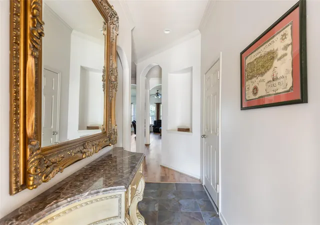 Photo 4 of Single family home for sale at 16011 Walnut Shrs Dr, Houston, TX 77044 | MLS# 94998535 | Listing updated on 2026-09-17