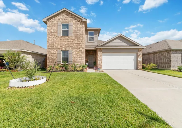 Photo 3 of Single family home for sale at 4924 Almond Ter Dr, Katy, TX 77493 | MLS# 9169577 | Listing updated on 2026-10-09