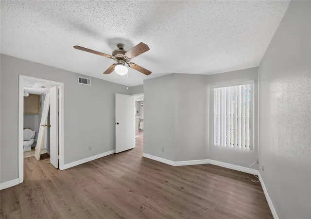 Photo 2 of Condo for sale at 2750 Holly Hall St #1308, Houston, TX 77054 | MLS# 19009613 | Listing updated on 2026-10-03