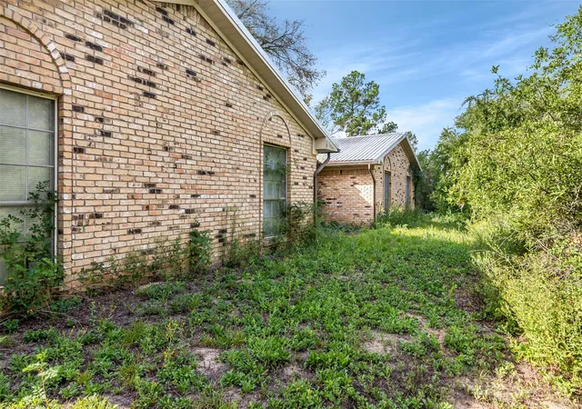 Photo 3 of Single family home for sale at 5209 Bucksnort Rd, Franklin, TX 77856 | MLS# 29842884 | Listing updated on 2026-09-14