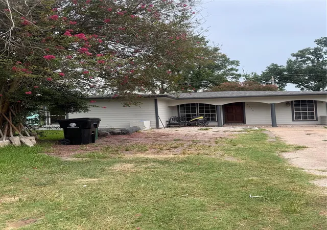 Photo 1 of Single family home for sale at 7220 Parker Rd, Houston, TX 77016 | MLS# 18099214 | Listing updated on 2026-09-11