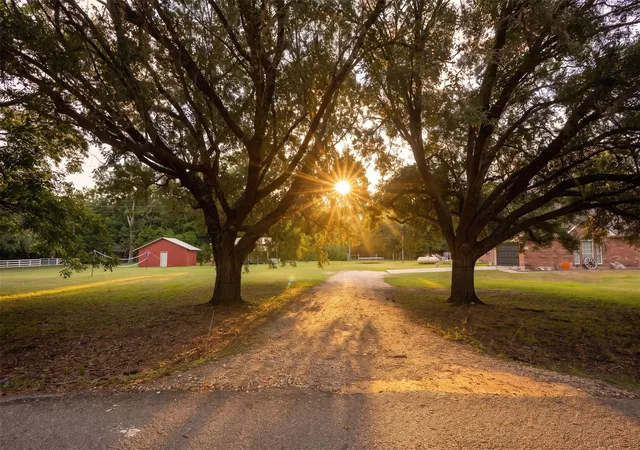 Photo 1 of Single family home for sale at 1114 Wagon Rd, Wallis, TX 77485 | MLS# 39687466 | Listing updated on 2026-10-08