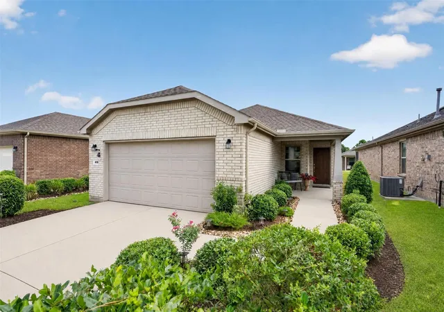 Photo 1 of Single family home for sale at 418 Thistle Thorn Dr, Spring, TX 77382 | MLS# 77229736 | Listing updated on 2026-09-11