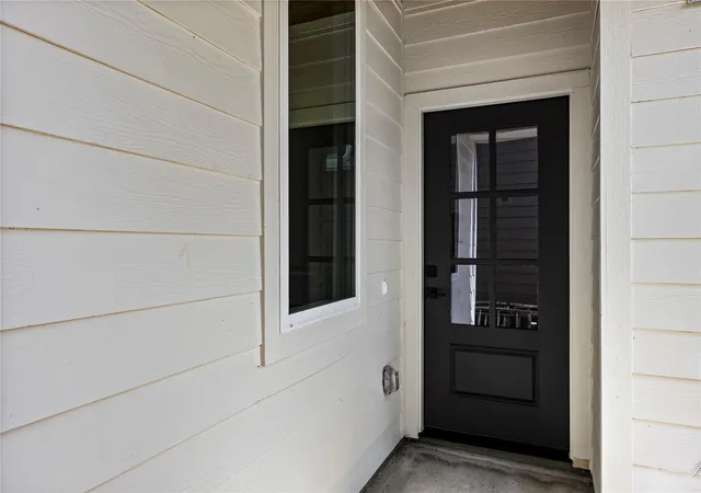 Photo 4 of Single family home for sale at 115 Capetown, Montgomery, TX 77356 | MLS# 79696587 | Listing updated on 2026-09-23