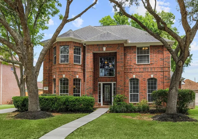 Photo 1 of Single family home for sale at 8319 Big Bnd Dr, Sugar Land, TX 77479 | MLS# 85181066 | Listing updated on 2026-09-23