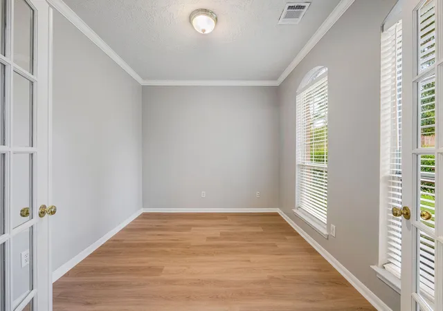 Photo 4 of Single family home for sale at 8319 Big Bnd Dr, Sugar Land, TX 77479 | MLS# 85181066 | Listing updated on 2026-09-23
