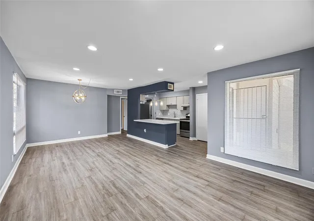 Photo 3 of Condo for sale at 17202 Imperial Valley Dr #5, Houston, TX 77060 | MLS# 95953683 | Listing updated on 2026-09-22
