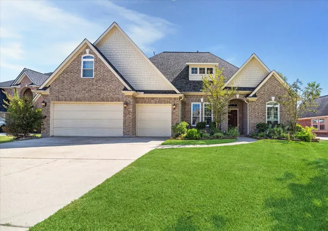 Photo 1 of Single family home for sale at 8206 Shoregrove Dr, Humble, TX 77346 | MLS# 49373244 | Listing updated on 2026-09-18