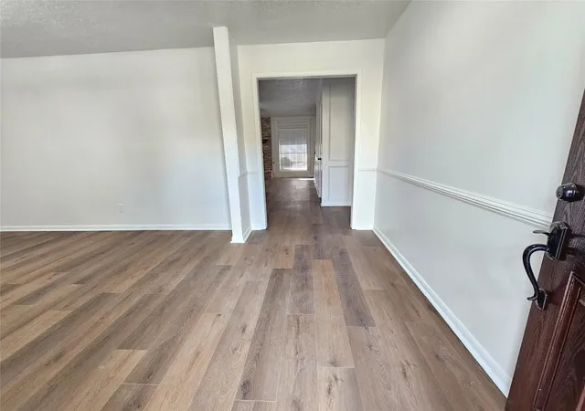Photo 3 of Single family home for sale at 4707 Bradstone Dr, Houston, TX 77084 | MLS# 50072601 | Listing updated on 2026-09-20