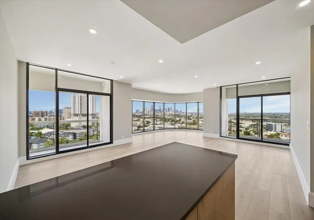 Photo 1 of Condo for sale at 1701 Hermann Dr #18C, Houston, TX 77004 | MLS# 53334122 | Listing updated on 2026-09-01