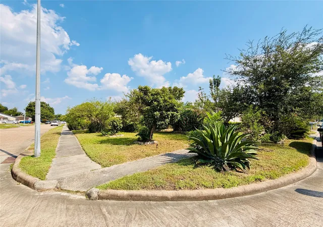 Photo 1 of Land for sale at 14234 Timberhaven Dr, Houston, TX 77066 | MLS# 59139065 | Listing updated on 2026-09-07