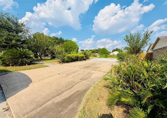 Photo 3 of Land for sale at 14234 Timberhaven Dr, Houston, TX 77066 | MLS# 59139065 | Listing updated on 2026-09-07