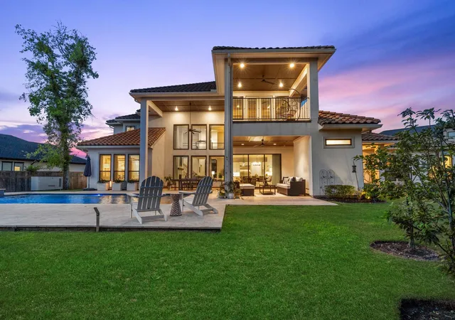 Photo 3 of Mansion for sale at 9218 Fox Bnd Ln, Missouri City, TX 77459 | MLS# 61459580 | Listing updated on 2026-09-18