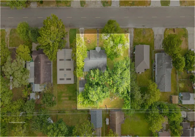 Photo 1 of Single family home for sale at 209 Schilling St, Baytown, TX 77520 | MLS# 85341358 | Listing updated on 2026-09-28