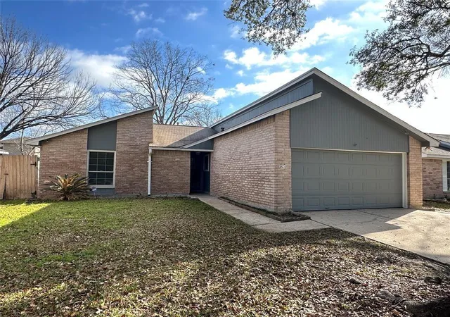Photo 1 of Single family home for sale at 24010 Lone Elm Dr, Spring, TX 77373 | MLS# 22162398 | Listing updated on 2026-09-14