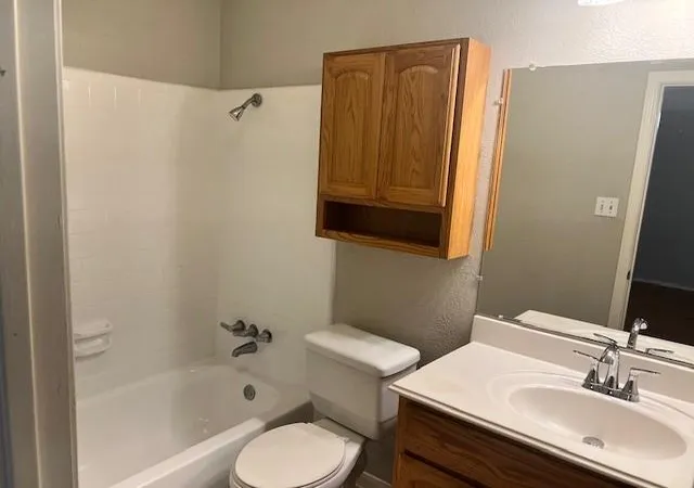 Photo 4 of Single family home for sale at 24010 Lone Elm Dr, Spring, TX 77373 | MLS# 22162398 | Listing updated on 2026-09-14