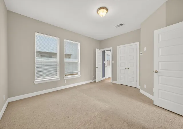 Photo 2 of Single family home for sale at 2009 Kirby Landing Dr, Houston, TX 77051 | MLS# 98263132 | Listing updated on 2026-09-22