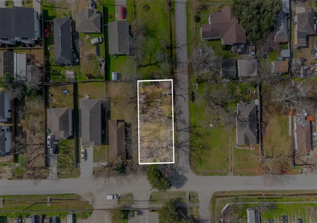 Photo 1 of Land for sale at 2523 Sakowitz St, Houston, TX 77020 | MLS# 10986338 | Listing updated on 2026-08-31