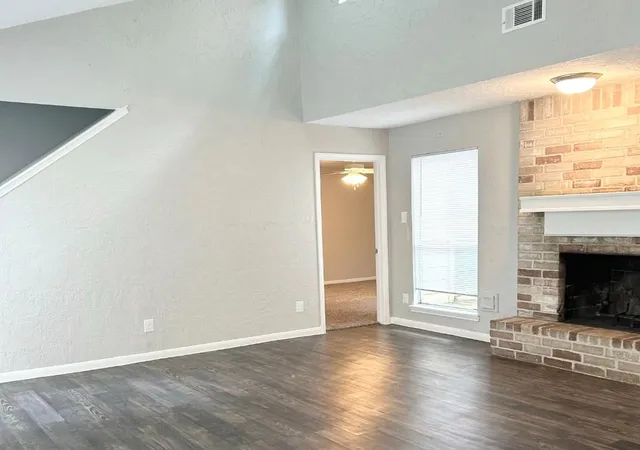Photo 2 of Single family home for sale at 11923 Lakewood W Dr, Cypress, TX 77429 | MLS# 80148676 | Listing updated on 2026-09-24