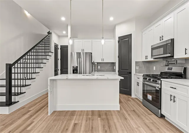 Photo 2 of Multi family home for sale at 4521 Newberry St, Houston, TX 77051 | MLS# 56358467 | Listing updated on 2026-09-08
