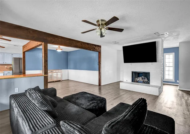 Photo 3 of Single family home for sale at 48 Ranch House Loop, Angleton, TX 77515 | MLS# 61273673 | Listing updated on 2026-09-18