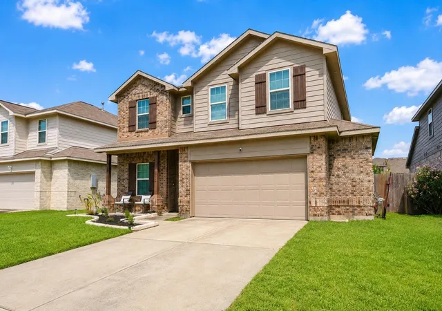 Photo 1 of Single family home for sale at 11012 32nd Avenue N, Texas City, TX 77591 | MLS# 98096848 | Listing updated on 2026-09-12