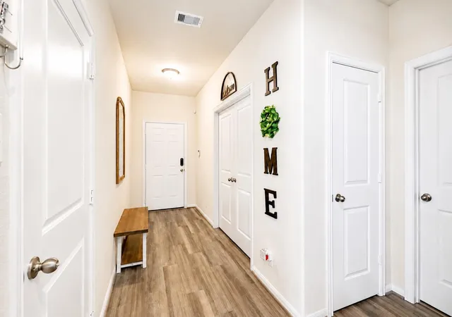 Photo 4 of Single family home for sale at 11012 32nd Avenue N, Texas City, TX 77591 | MLS# 98096848 | Listing updated on 2026-09-12